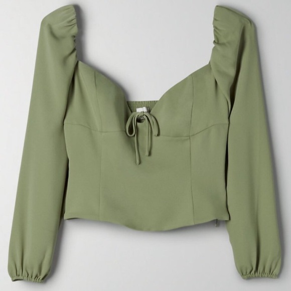 Aritzia Tops - Aritzia Wilfred Novella Blouse